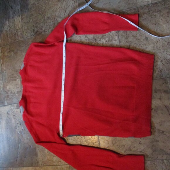 Lambswool V-neck Argyle sweater Size Smalll - Picture 4 of 7